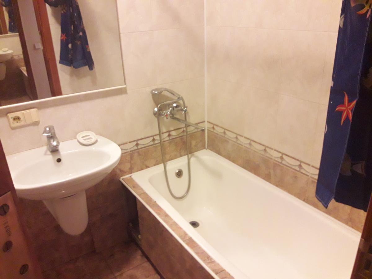 Appartment Near M. 23 Serpnya Harkov Kültér fotó